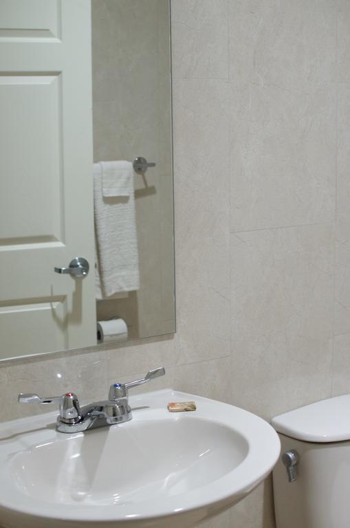 Carl'S El Padre Motel Miami Dış mekan fotoğraf